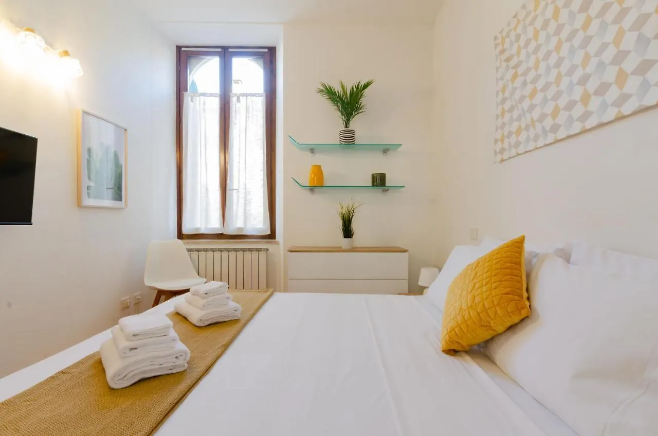 Cice Apartment In Veronetta  Verona